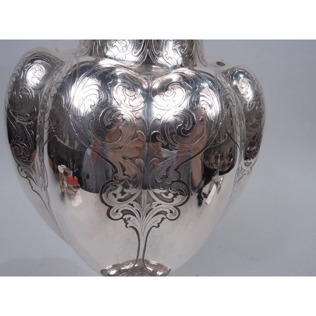 Tiffany and Co. Tiffany Vase 11579 Antique Victorian Classical American Sterling Silver 1902/7 For Sale - Image 4 of 8