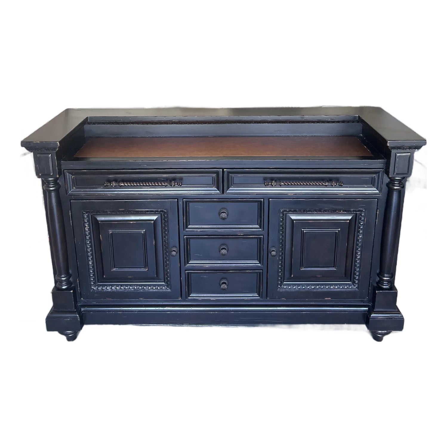 Tommy Bahama Kingstown Maldive Buffet