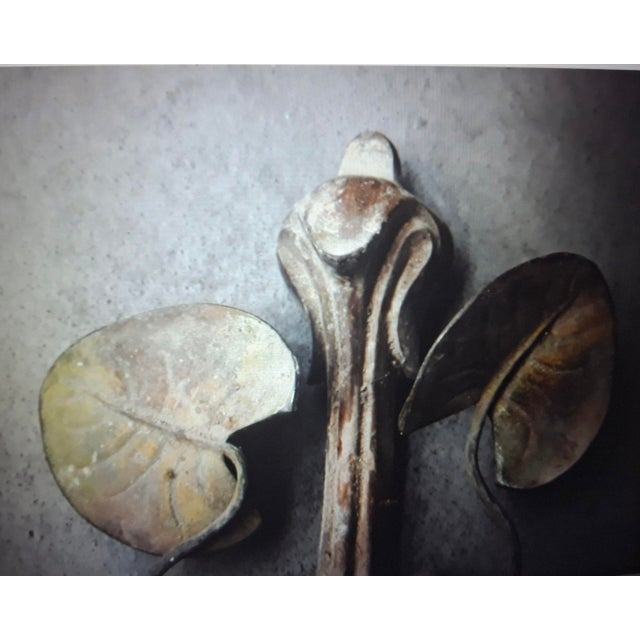 Late 19th Century C1890 French Art Nouveau Polychromed Bronze Lily Pad Fleur Wall Sconce For Sale - Image 5 of 12