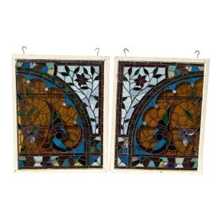 Pair of American Victorian Stained Glass Windows For Sale