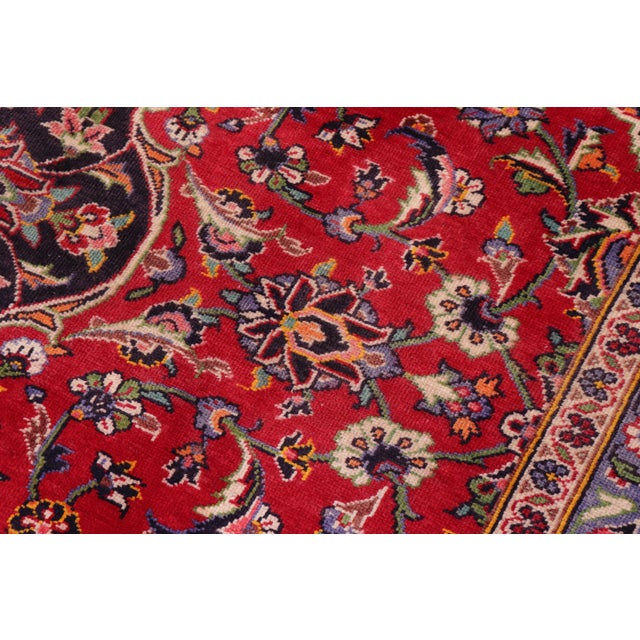 1960s 1960s 9'9" X 12'9" Hand-Knotted Wool Area Rug - Traditional Medallion For Sale - Image 5 of 8