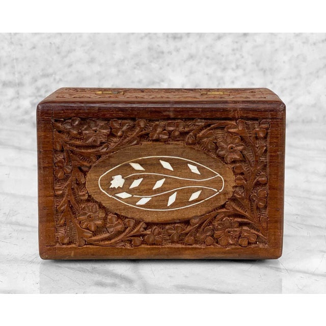 Vintage Traditional Carved Walnut Inlaid Storage Box For Sale - Image 6 of 8