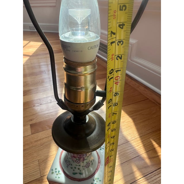 1900 Chinese Vase Lamps Canton Famille Rose Porcelain Late Qing Early Republic - a Pair For Sale - Image 10 of 10