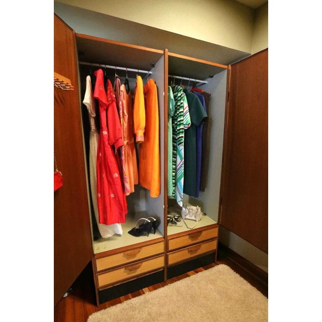 A fantastic wardrobe from Danish Omann Jun with its elegant and stylish interior. The wardrobe is made of teak and...