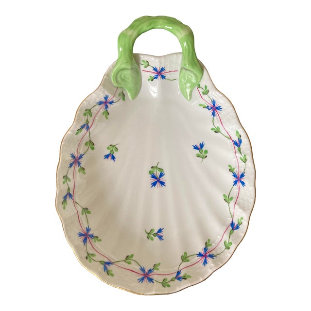 Mid 20th Century Herend Porcelain Jewelry Dish With Handpainted Shell Design For Sale