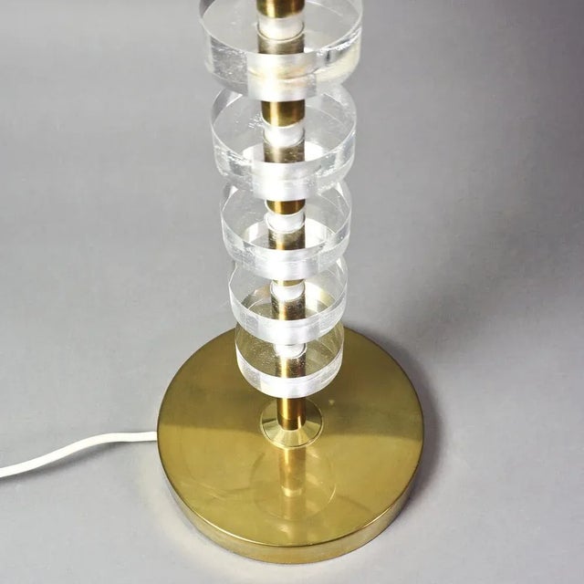 1960s Scandinavian Modern Brass and Acrylic Glass Table Lamp in the Style of Carl Fagerlund For Sale - Image 5 of 6