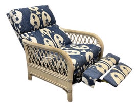 Example of Recliners