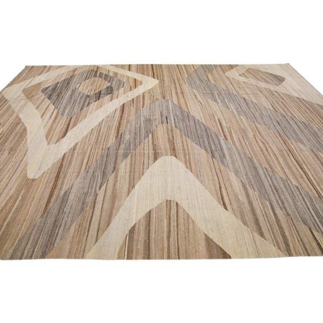 2010s 2010s Abstract Modern Kilim Wool Rug Flatweave in Brown For Sale - Image 5 of 7