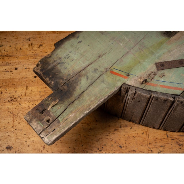 Early 20th C. "Hub City" Feed Cutter Wooden Sign by Albrecht, Fuchs & Thurmann For Sale - Image 13 of 16