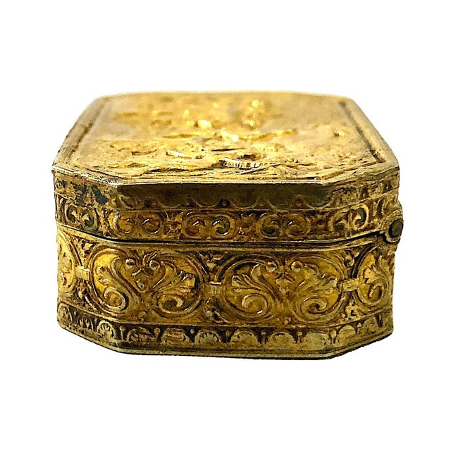 Late 19th Century Repoussé Vermeil Box Inspired by Sandro Botticelli’s Renaissance Masterpiece “Primavera” For Sale - Image 5 of 8