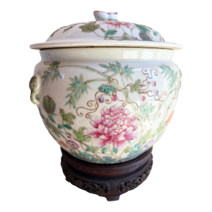 Antique Chinese Famille Rose Daoguang Qing Style Lidded Porcelain Jar 1920-30