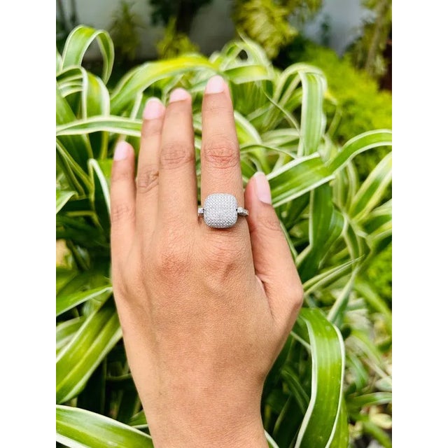 Unique Black & White Diamond Flip Ring Size 7 in 18k Solid White Gold For Sale - Image 4 of 16