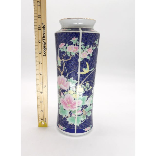 Vintage 11" Japanese Porcelain Vase — Cobalt Blue Seigaiha Wave Ground, Famille Rose Peonies & Birds, Gold Accents For Sale - Image 9 of 9