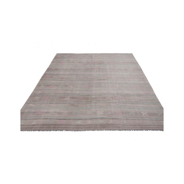 Vintage handwoven decorative kilim rug from Denizli region of Turkey. Approximately 50-60 years old. In very good condition.