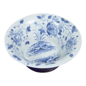 Late 20th Century Blue and White Porcelain Wash Basin with Cobalt Blue Patina and Floral Motifs