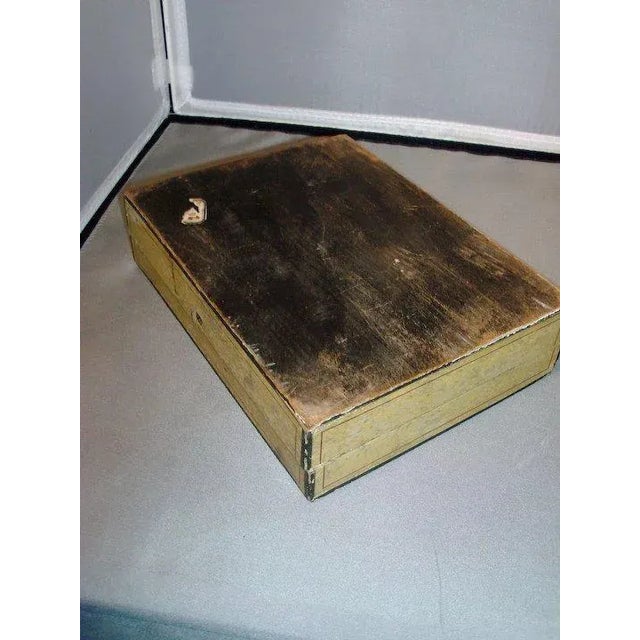 Early 19th Century Grand Tour Painted Boite de Spa or Jolité Jewelry Sewing Trinket Box For Sale In New York - Image 6 of 7