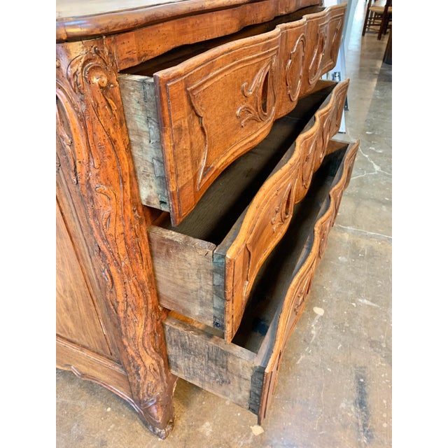 18th Century French Walnut Chest of Drawers Commode For Sale - Image 11 of 13