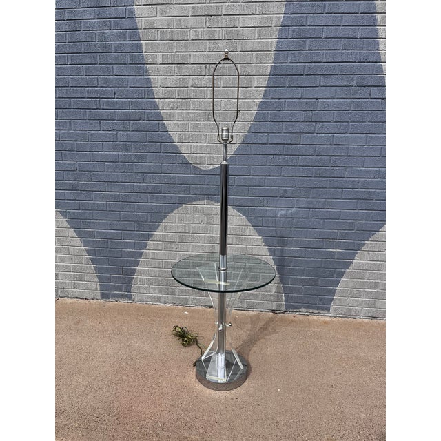 Chrome Mid-Century Modern Chrome and Lucite Floor Lamp With Integrated Glass Table For Sale - Image 8 of 12