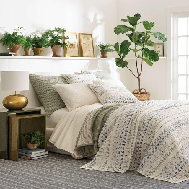 Dash & Albert Bunny Williams for Dash & Albert Samson Navy Indoor/Outdoor Rug, 5' x 8' For Sale - Image 4 of 6