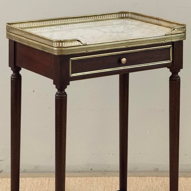 Pair of Antique French Louis XVI Mahogany End Tables With Carrara Marble Tops For Sale In Dallas - Image 6 of 18