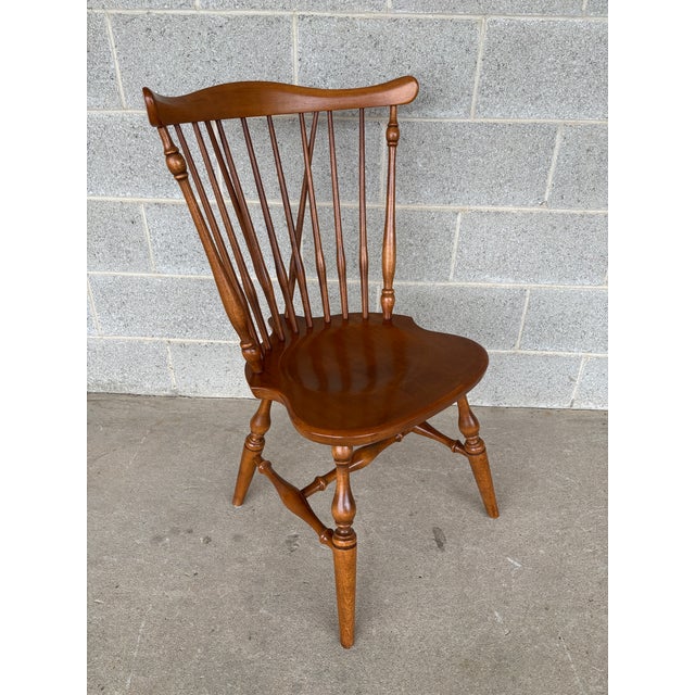 Ethan Allen Nutmeg Maple Windsor Brace Back Side Chairs - Set of 4 For Sale In Philadelphia - Image 6 of 12