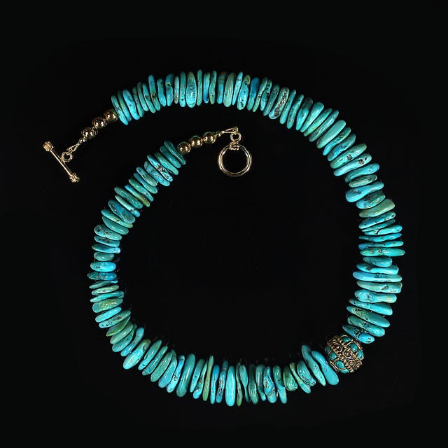 Ajd 19 Inch Sleeping Beauty Turquoise Gently Graduated Necklace For Sale - Image 4 of 5