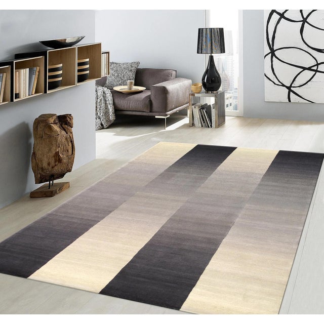 2020s Pasargad Home Rodeo Silver Area Rug- 7' 9" X 9' 9" For Sale - Image 5 of 5