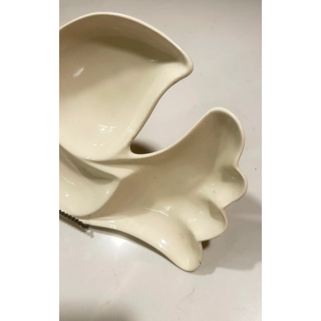Late 20th Century Vintage Holiday Pop Art Peace Dove White Ceramic Candy Dish Catchall For Sale - Image 5 of 9