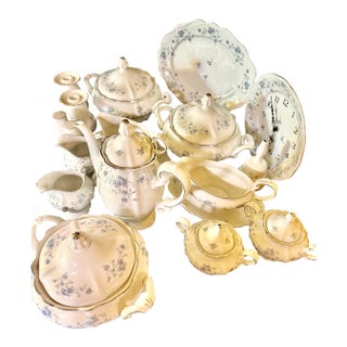Mid 20th Century Johann Haviland Blue Garland Fine China - 105 pcs For Sale