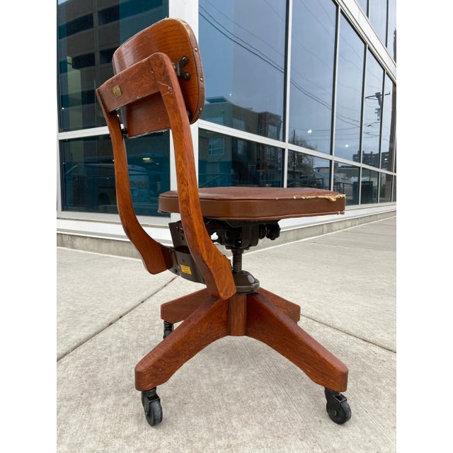Early 20th Century Gunlocke Style Swivel-Tilt Desk Chair From B. L. Marble Chair Co. For Sale In Denver - Image 6 of 13