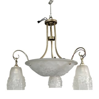 Large Art Deco Chandelier in Molded Glass, 1930s For Sale