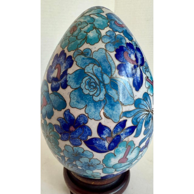 Vintage Display Size Blue Floral Cloisonné Egg on Wood Stand For Sale In Los Angeles - Image 6 of 12