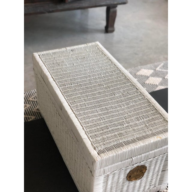 Wood Chinoiserie Wicker Blanket Chest/Trunk With Brass Hardware, 20th Century For Sale - Image 7 of 12