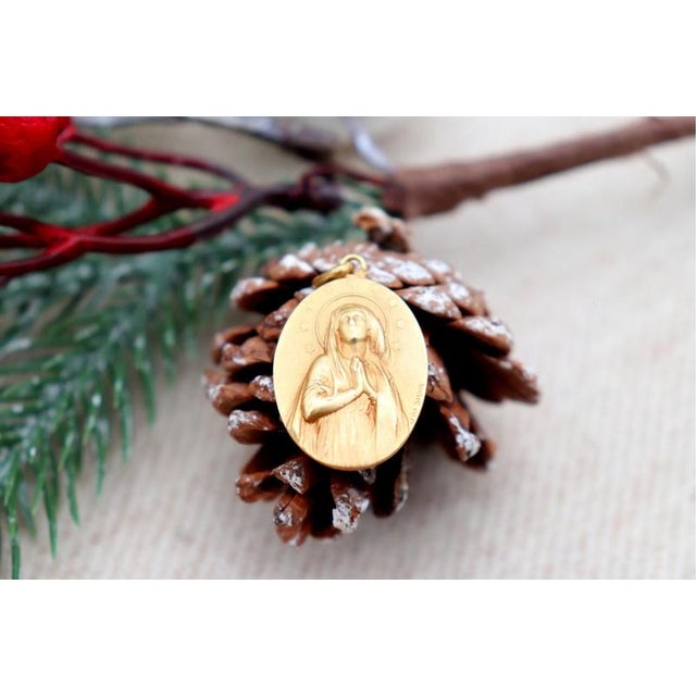 19.2k Gold Our Lady of the Immaculate Conception Pendant For Sale - Image 4 of 6