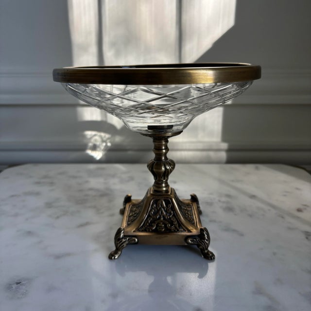 Pedestal bowls, also known as compotes or tazzas, have a long history dating back to ancient times, serving as decorative...