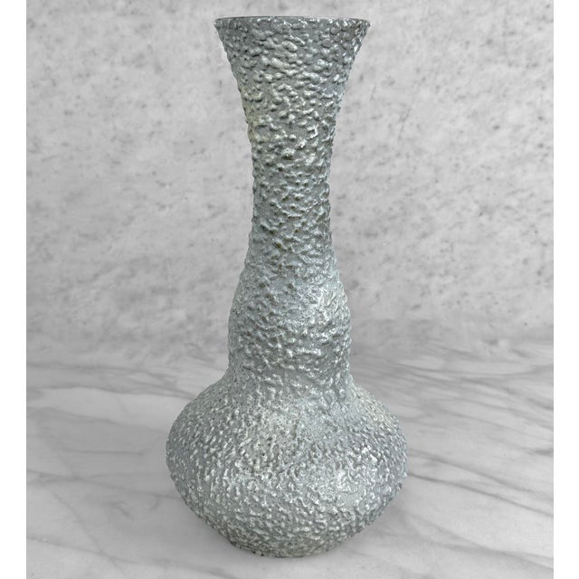 Mid-Century Modern Mid-Century 12" Atomic Lava Spackle Gray Vase by Royal Haeger For Sale - Image 3 of 10