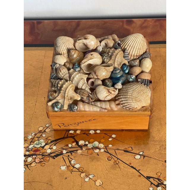Folk Art Vintage Sailors Valentines Sea Shells Encrusted Small Box For Sale - Image 3 of 4