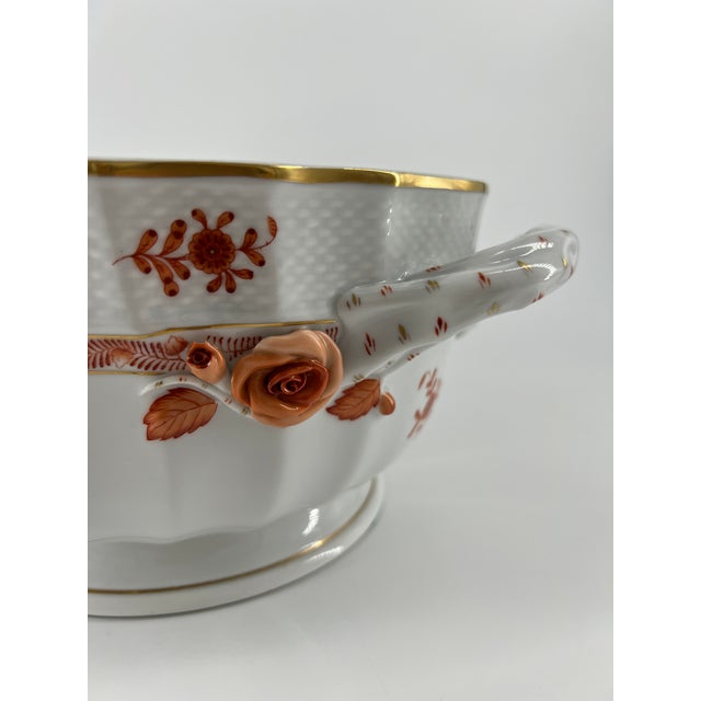 Traditional Late 20th Century Herend Chinese Bouquet (Rust) Large Tureen With Lemon Finial For Sale - Image 3 of 8