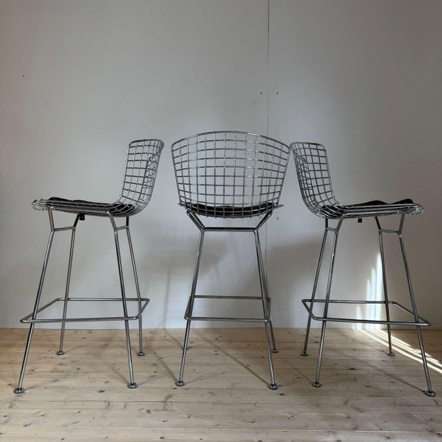 Country of manufacture – usa design period– 1970 production period – 1970 style – midcentury material – metal wire color –...