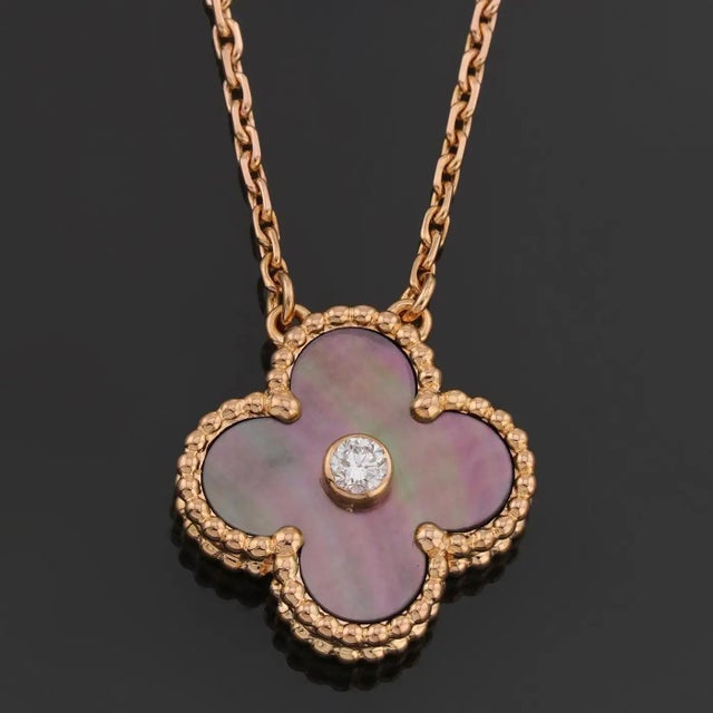 Modern Van Cleef & Arpels Vintage Alhambra Grey Motif Diamond Pendant in 18k Rose Gold For Sale - Image 3 of 10