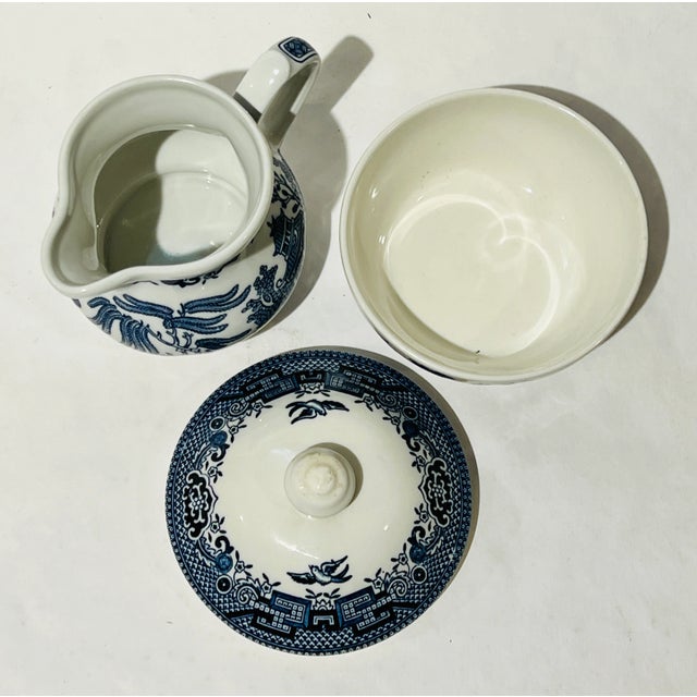 Ceramic Vintage Blue Willow Cobalt Blue & White Creamer & Sugar Bowl Set- 2 Pieces For Sale - Image 7 of 9