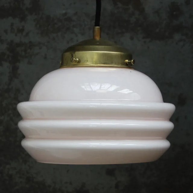 French Pink Reeded Clichy Glass Pendant Lamp For Sale - Image 6 of 7