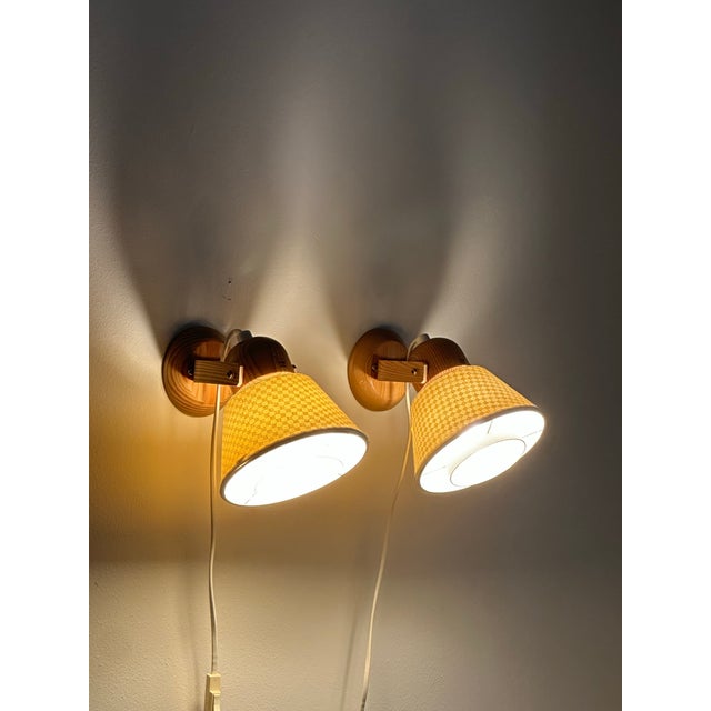Uno & Osten Kristiansson 1970s Swedish Pine and Fabric Wall Lights Solbackens Svarveri - A Pair For Sale - Image 4 of 11