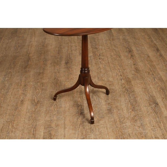 Brown Kittinger Colonial Williamsburg Mahogany Oval Tilt Top Table For Sale - Image 8 of 18