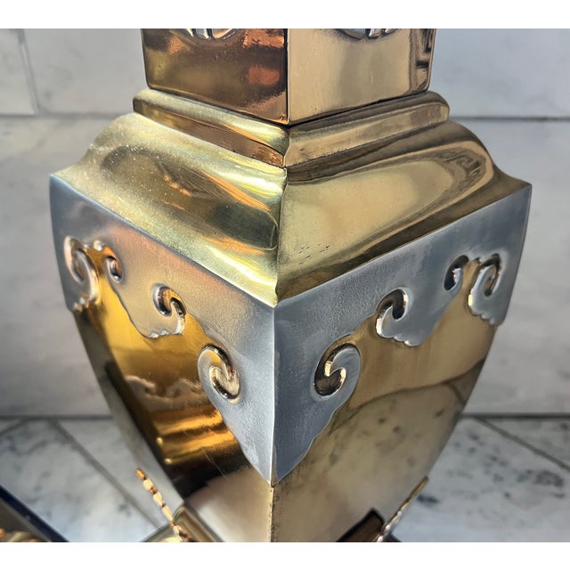 James Mont Late 20th Century Chinoiserie Brass Table Lamps - a Pair For Sale - Image 4 of 18