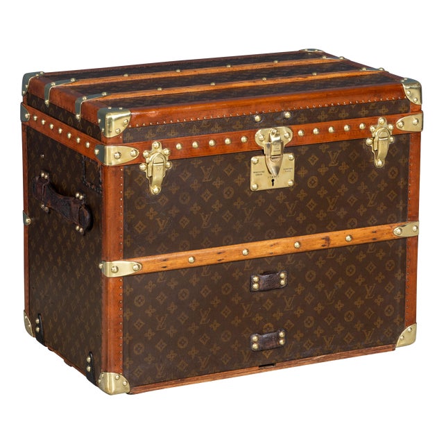 Antique Shoe Trunk in Monogram Canvas from Louis Vuitton, France, 1920 For Sale