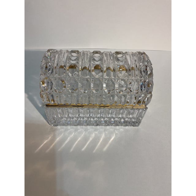 1960s 1960s Vintage Hollywood Regency Baccarat-Style Crystal Box For Sale - Image 5 of 11