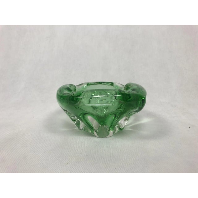 Olive Art Glass Ashtray by Josef Hospodka for Chribska Sklarna, 1960s For Sale - Image 8 of 10