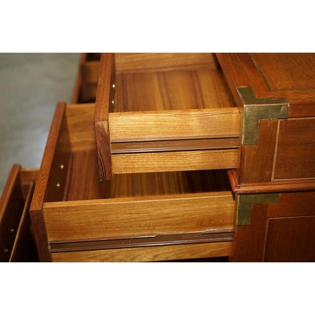 Vintage Teak & Brass Military Campaign Pedestal Desk from Harrods Kennedy For Sale - Image 15 of 16