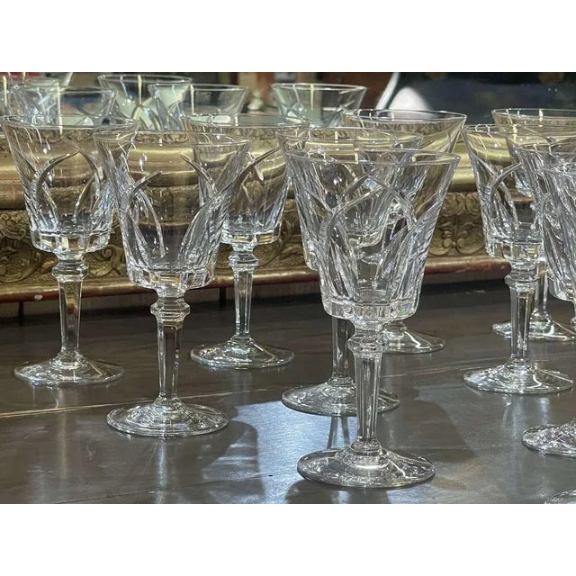Crystal Wine Glasses of Sèvres Niagara Model, 1950s, Set of 11 For Sale - Image 4 of 8